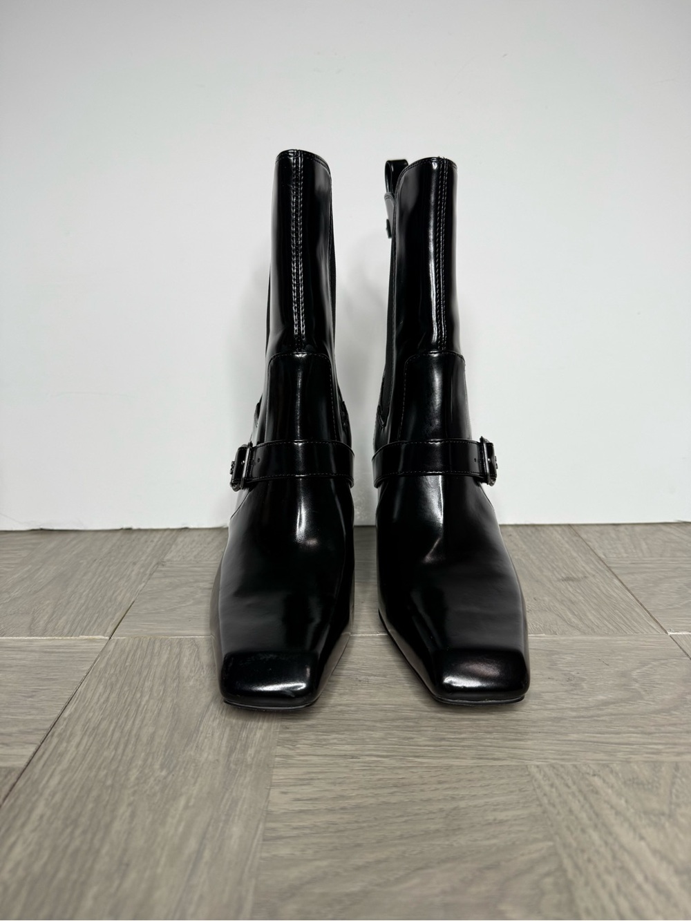 Sam Edelman Suzette Black Square Toe Bootie 8 - Picture 2 of 7